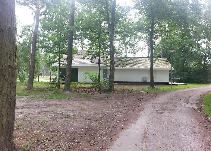 Comfortabele Vrijstaande 3 *