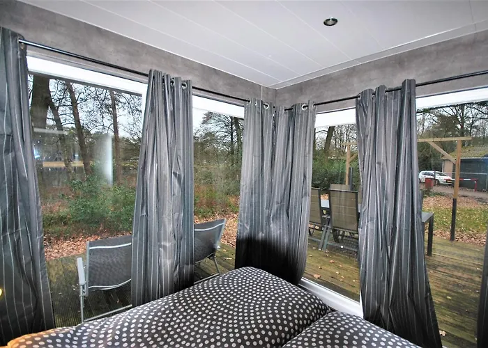 Comfortabele Vrijstaande 3 ホリデーパーク *