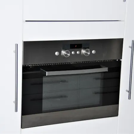 פארק נופש Comfortabele Vrijstaande 3 *